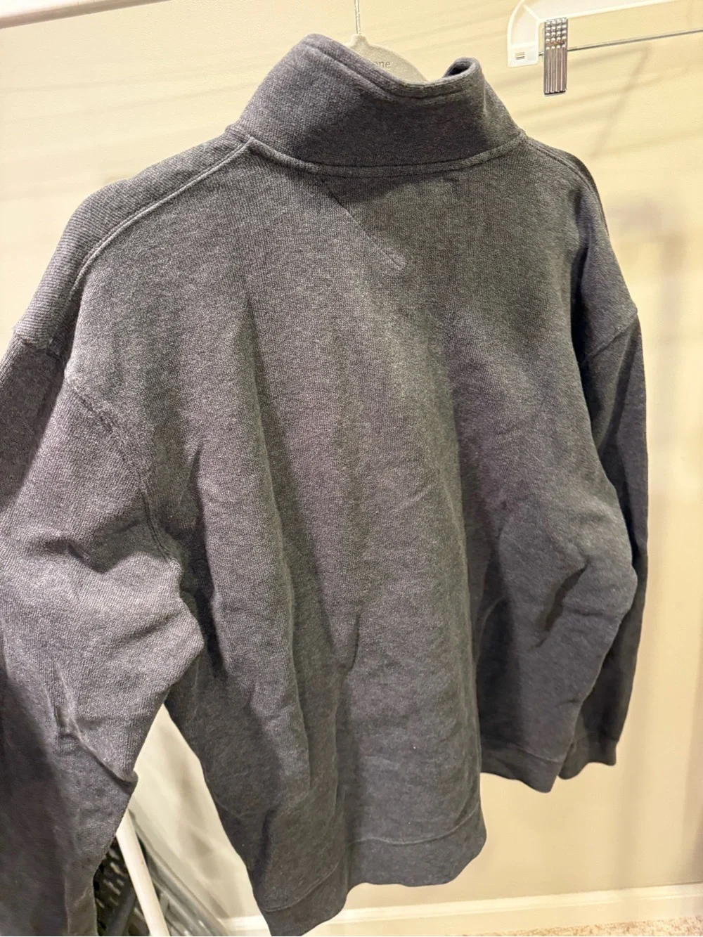 Tommy Hilfiger Men's Heather Gray Quarter-Zip Pullover